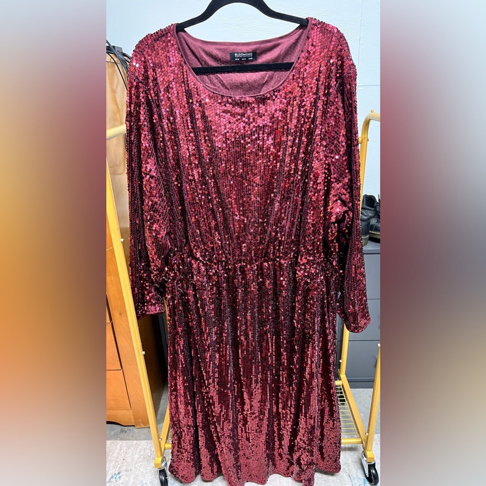 BloomChic full sequin dress. Size 28W